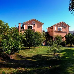 3* Ξενοδοχείο Efrosini Village